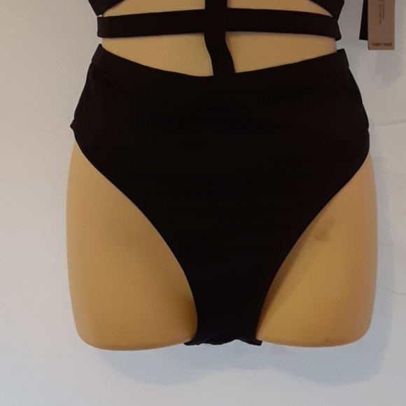 Kenneth Cole L Tummy Toner Caged One Piece … - Picture 5 of 8